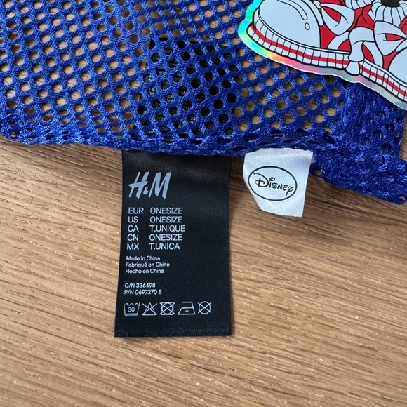 H&M X Moschino Football Mickey Minnie Blue Mesh Scarf Rare Disney One Size - Picture 5 of 6